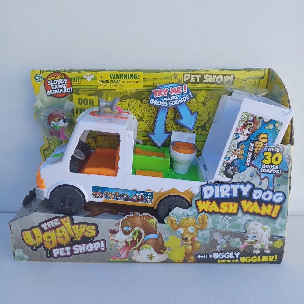 The Ugglys Pet Shop Dirty Dog Washing Van